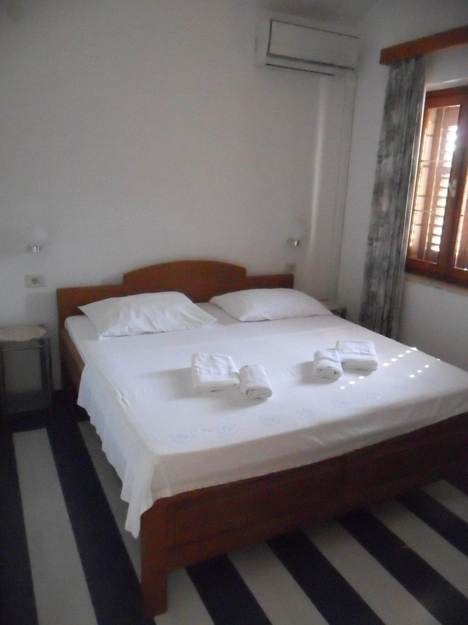 Sd House Hotel Bol Exterior foto