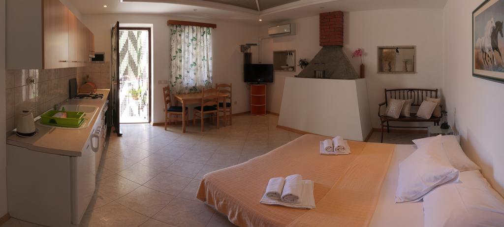 Sd House Hotel Bol Exterior foto